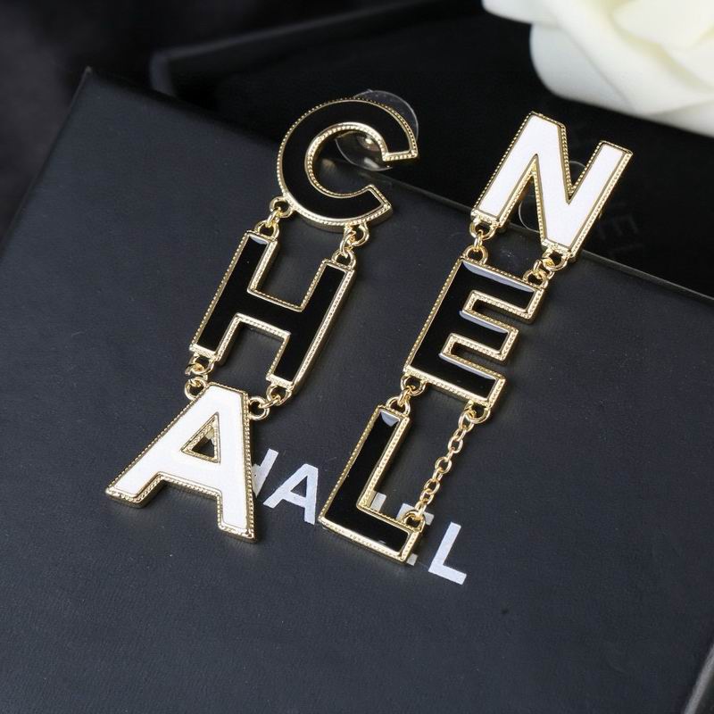 Chanel Earring 04yxs371